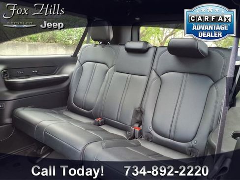 New 2026 Jeep Grand Wagoneer L Limited AWD/4WD image 11