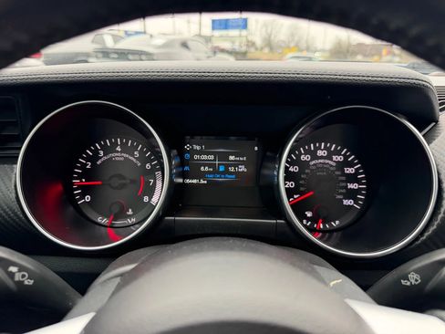 Used 2020 Ford Mustang Coupe RWD image 25