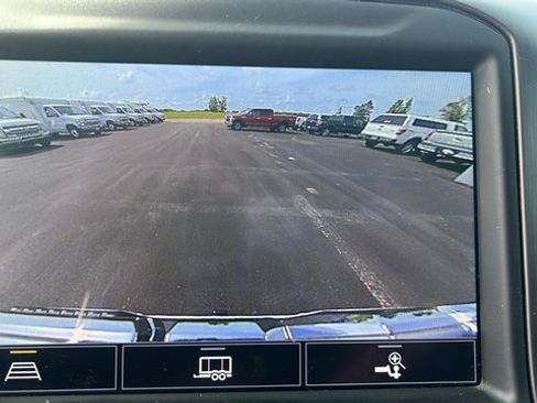 Used 2022 GMC Sierra 1500 AT4 w/ AT4 Premium Package AWD/4WD image 14