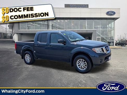 Used 2016 Nissan Frontier SV w/ SV Value Truck Package AWD/4WD image 1