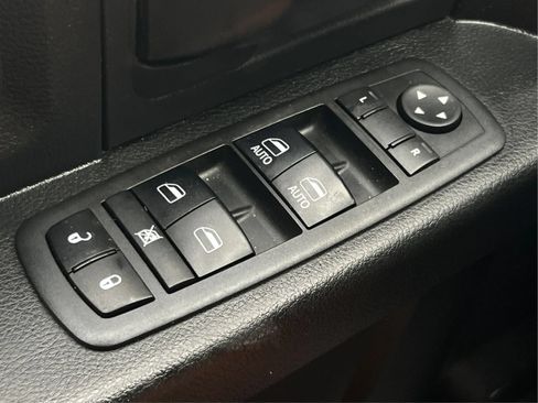 Used 2018 RAM 1500 Express w/ Black Ram 1500 Express Group AWD/4WD image 41