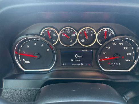 Used 2022 Chevrolet Silverado 2500 LT w/ Convenience Package image 15