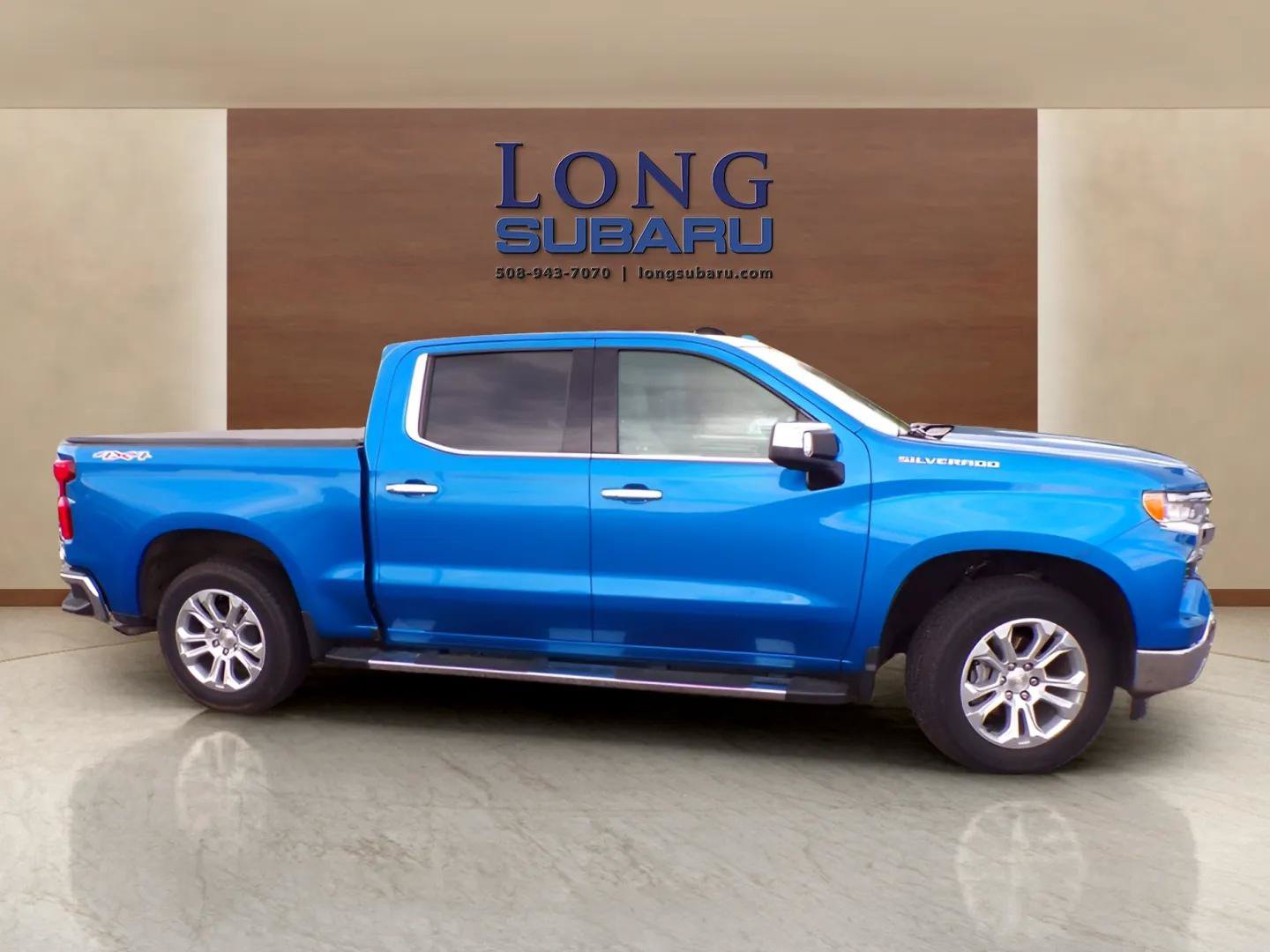 Used 2022 Chevrolet Silverado 1500 LTZ w/ LTZ Premium Package AWD/4WD image 5