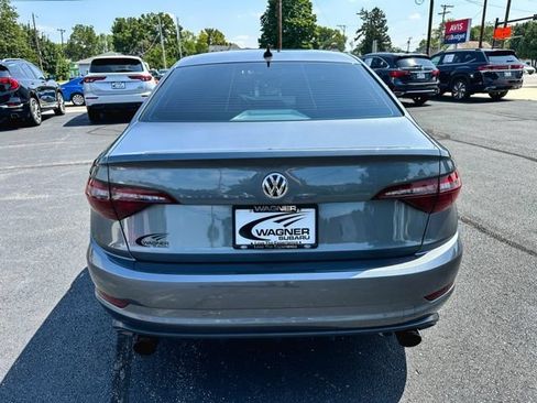 Used 2021 Volkswagen Jetta R-Line FWD image 7