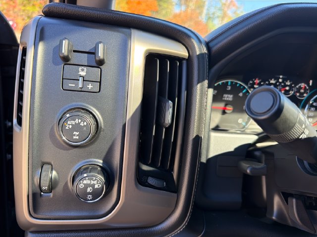 Used 2018 GMC Sierra 1500 Denali w/ Denali Ultimate Package AWD/4WD image 20