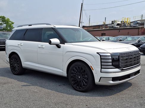 Used 2026 Hyundai Palisade Calligraphy AWD/4WD image 3