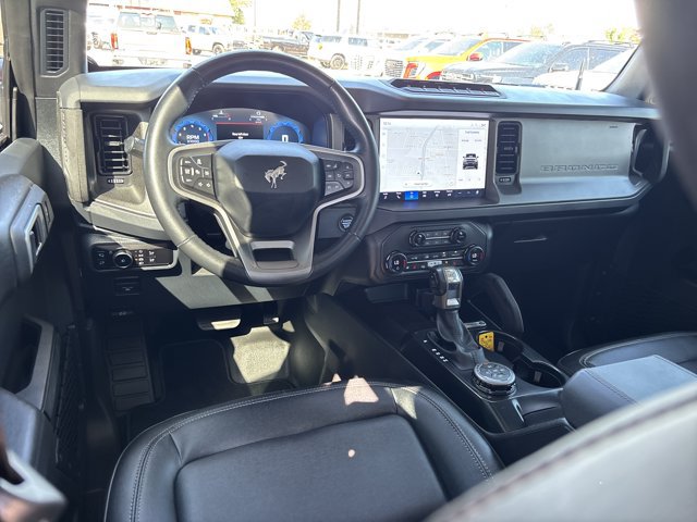 Used 2025 Ford Bronco Badlands AWD/4WD image 16