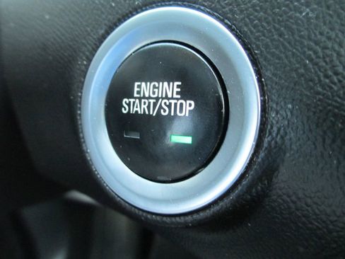 Used 2022 GMC Terrain SLE w/ Driver Convenience Package FWD image 25