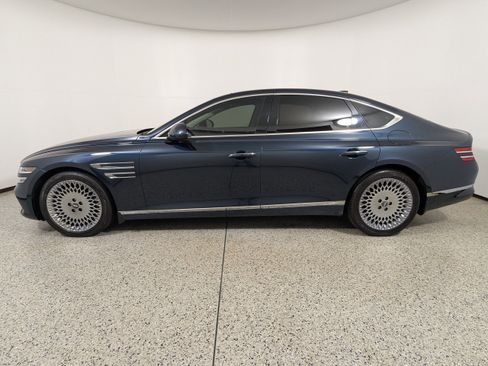 Used 2022 Genesis G80 2.5T w/ Advanced Package image 4