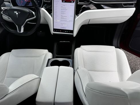 Used 2016 Tesla Model X 60D AWD/4WD image 20