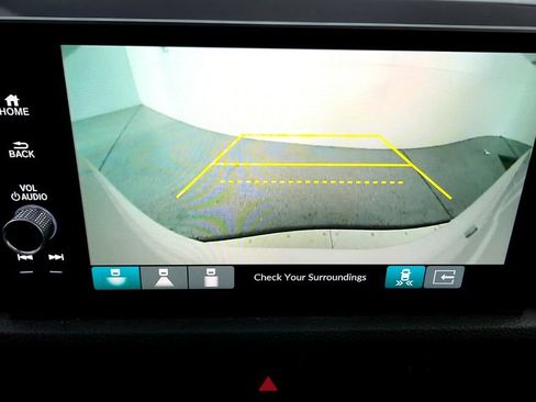 Used 2024 Honda CR-V EX-L image 32