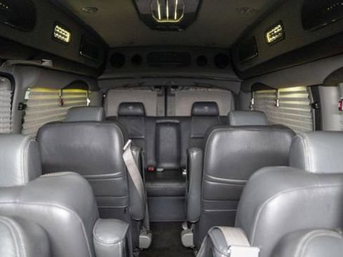 Used 2018 Ford Transit 150 148 Low Roof w/ Exterior Upgrade Package image 10