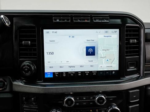 Used 2023 Ford F250 Platinum image 29