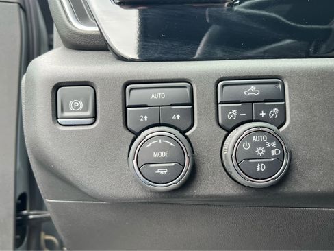 Used 2025 Chevrolet Silverado 1500 RST w/ Protection Package image 31