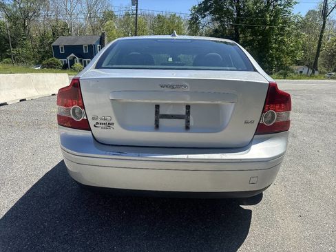 Used 2007 Volvo S40 2.4i FWD image 14