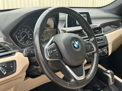 Used 2018 BMW X1 xDrive28i AWD/4WD image 17