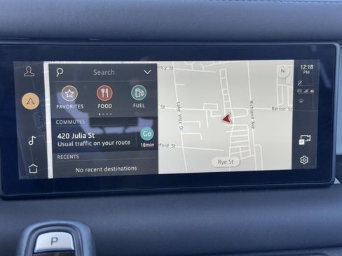 Used 2024 Land Rover Defender 90 S image 25