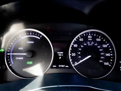 Used 2013 Lexus ES 300h image 6