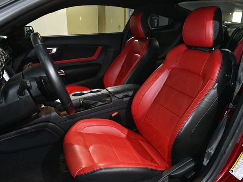 Used 2021 Ford Mustang GT Premium w/ GT Performance Package image 7