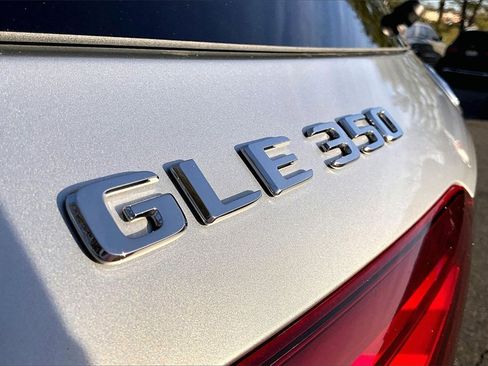 Certified 2025 Mercedes-Benz GLE 350 4MATIC image 33