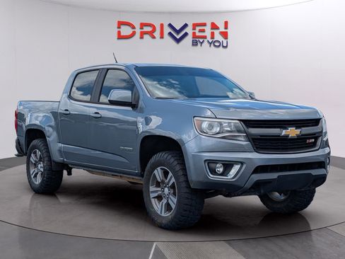 Used 2018 Chevrolet Colorado Z71 AWD/4WD image 8