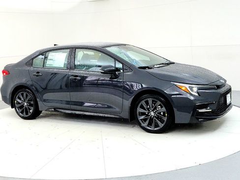 New 2026 Toyota Corolla XSE FWD image 7