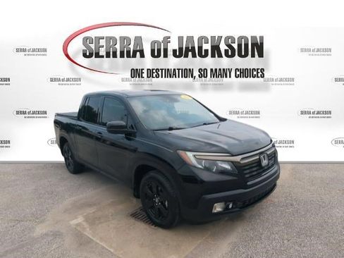 Used 2017 Honda Ridgeline Black Edition image 2