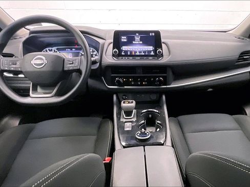 Certified 2025 Nissan Rogue S image 14