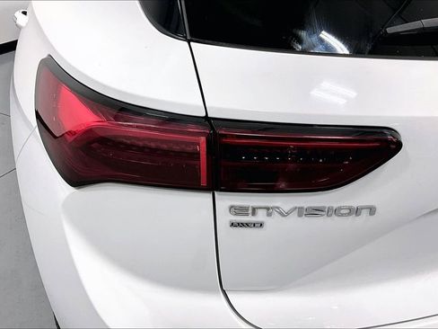 Used 2024 Buick Envision Preferred image 40