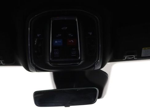 Used 2025 Jeep Grand Cherokee L Altitude AWD/4WD image 26