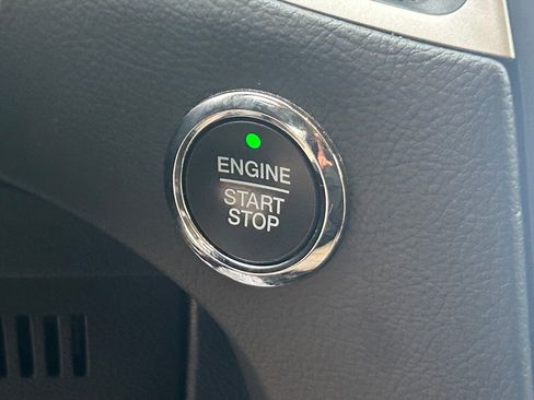 Certified 2022 Ford Edge SEL image 40