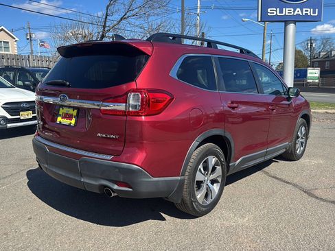 Used 2019 Subaru Ascent Premium image 5