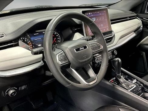 Used 2023 Jeep Compass Limited AWD/4WD image 16