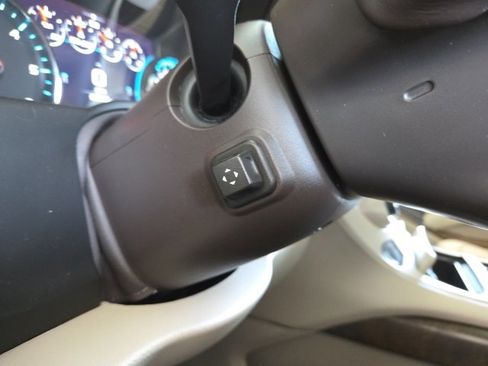Used 2018 GMC Yukon Denali w/ Denali Ultimate Package image 63