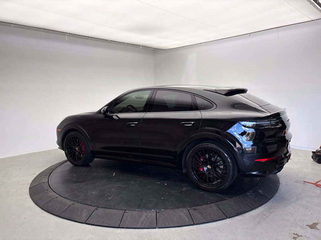 Certified 2023 Porsche Cayenne GTS AWD/4WD image 3