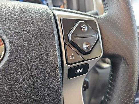 Used 2018 Toyota 4Runner SR5 image 24