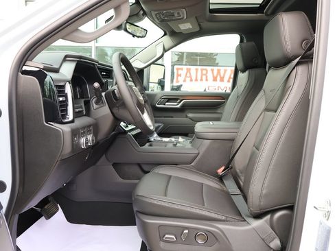 New 2026 GMC Sierra 2500 Denali w/ Technology Package AWD/4WD image 15