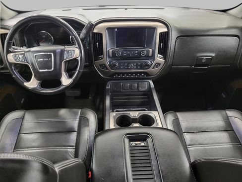 Used 2018 GMC Sierra 2500 Denali w/ Duramax Plus Package AWD/4WD image 6