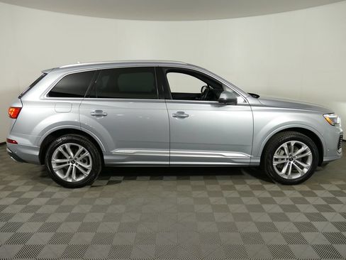 Used 2025 Audi Q7 3.0T Premium Plus AWD/4WD image 2