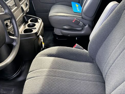 Used 2024 Chevrolet Express 2500 w/ Driver Convenience Package image 20