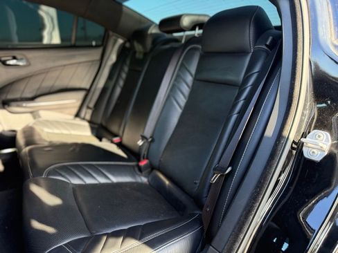 Used 2022 Dodge Charger SRT Hellcat w/ Harman/Kardon Audio Group image 4