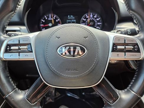 Used 2020 Kia Telluride LX FWD image 30