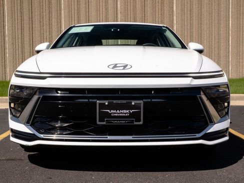 Used 2024 Hyundai Sonata SEL FWD image 3