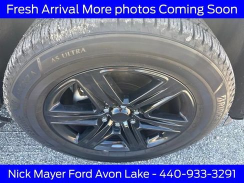 Used 2020 Ford Expedition XLT w/ Equipment Group 202A AWD/4WD image 16