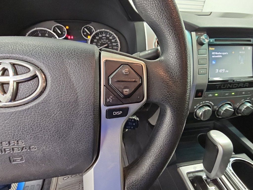 Used 2017 Toyota Tundra SR5 w/ SR5 Upgrade Package AWD/4WD image 25