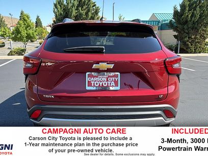 Used 2025 Chevrolet Trax LT w/ Driver Confidence Package