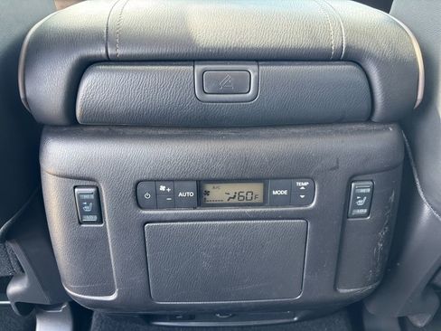 Used 2023 Nissan Armada Platinum w/ Captain's Chairs Package AWD/4WD image 24
