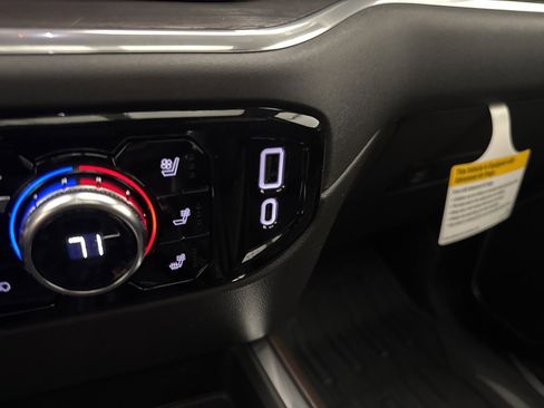 New 2026 GMC Sierra 1500 SLT w/ SLT Premium Plus Package image 48