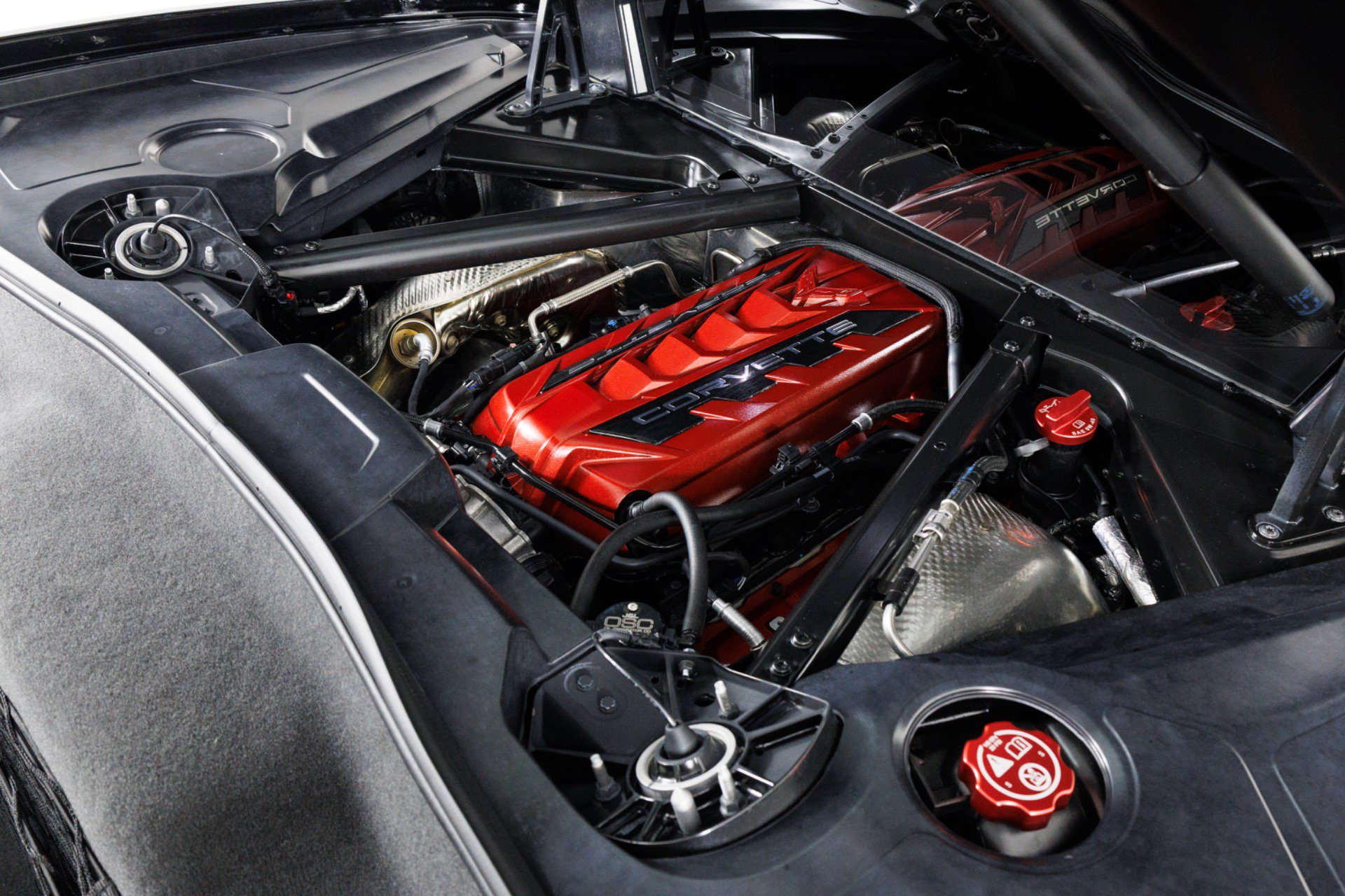 Used 2024 Chevrolet Corvette Stingray Premium Cpe w/ Z51 Performance Package RWD image 56