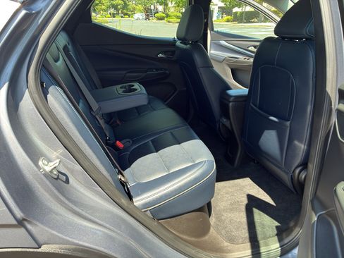 Used 2023 Chevrolet Bolt EUV Premier w/ Sun & Sound Package FWD image 50